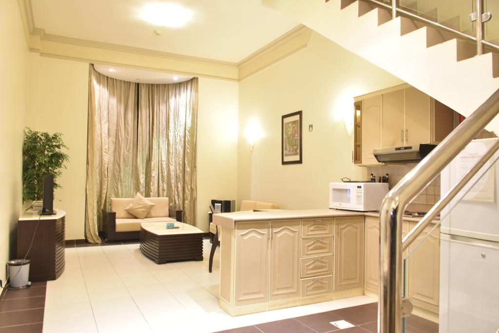 Al Tayyar Suites & Hotel Apartments - Riade Exterior foto