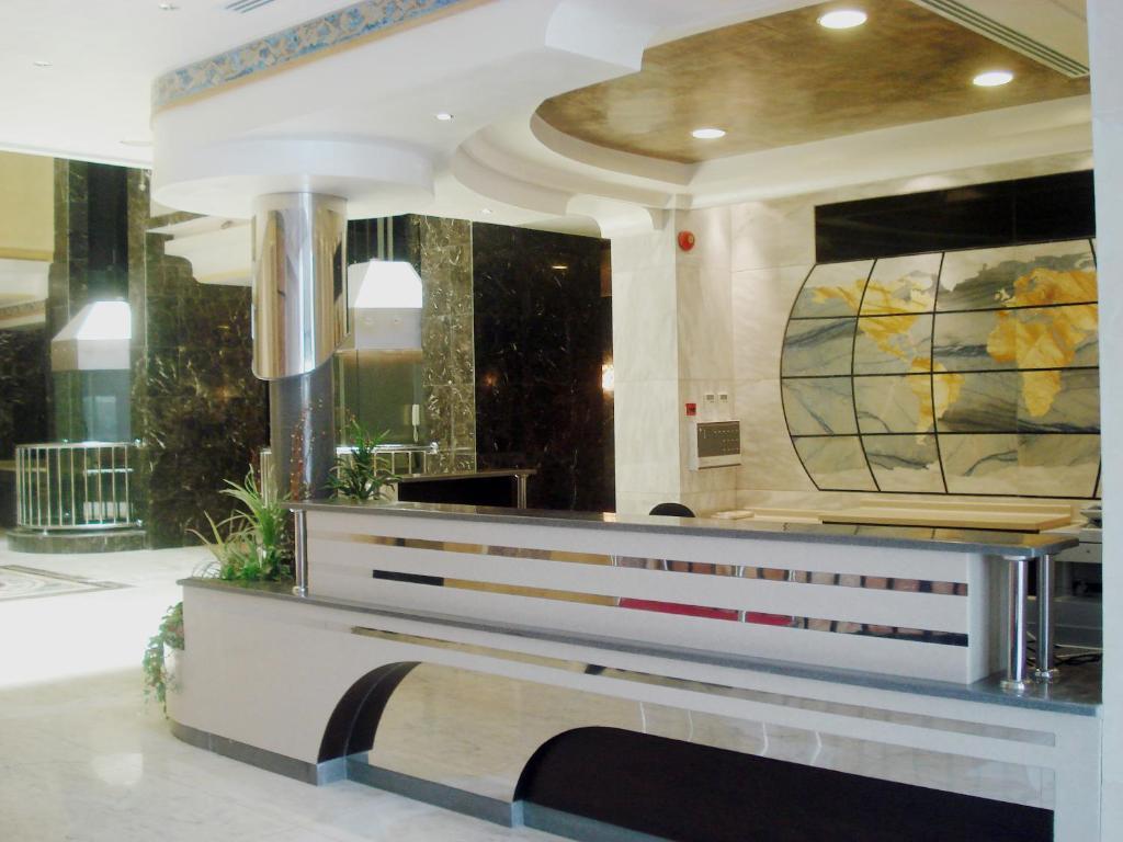 Al Tayyar Suites & Hotel Apartments - Riade Exterior foto