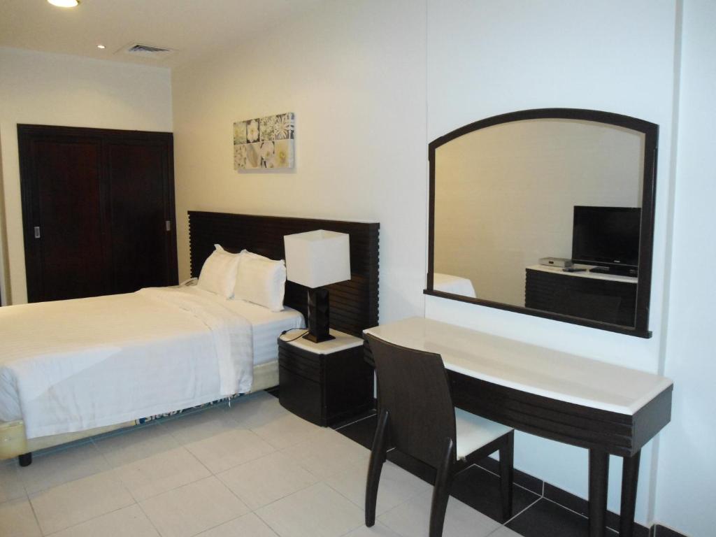 Al Tayyar Suites & Hotel Apartments - Riade Quarto foto
